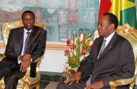 phpZ2HCFY-AUDIENCE DU 15 NOV 2012PIERRE BUYOYA