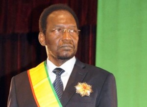 370973_le-president-malien-par-interim-dioncounda-traore-le-12-avril-2012-a-bamako