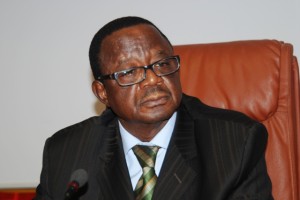 Basga Emile Dialla, ministre en charge de la Jeunesse et de l'Emploi, estime "déterminante" la contribution de l'EJMAO au PSCE (Ph : B24)