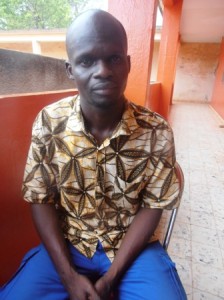 En grève de la faim depuis le 21 mars 2013, Seydou Ouédraogo a perdu plusieurs kilos (Ph : B24)