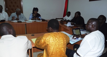 Des responsables de partis d'opposition en réunion le 10 mai 2013. Ph. CFOP