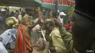 La police kenyane tente de maitriser les violences dans le canton de Mandera, dans le nord-est du pays