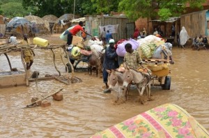 Inondations-au-Niger-31-morts-et-100000-sinistres_article_main_large