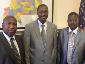 De gauche a droite le nouveau elu Senateur , S.E.M Seydou BOUDA et Adama Ben Gaston SAWADOGO