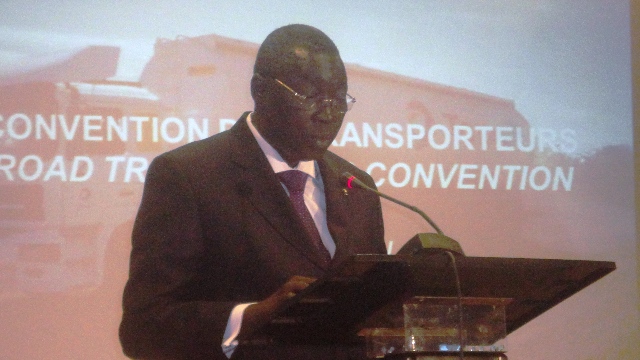 Le ministre burkinabè en charge des Transports, Jean Bertin Ouédraogo (Ph : B24)