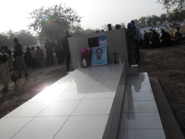 La dernière demeure de Norbert Zongo au cimetière de Gounghin (Ph : B24)