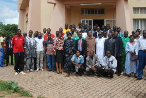 Avant le début la formation en EPS, les stagiaires ont immortalisé l'évènement avec les membres de la CONFEJES et autorités sportives du Burkina