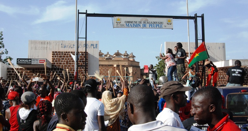 A la Maison du peuple, avant le début de la marche (© Burkina 24)