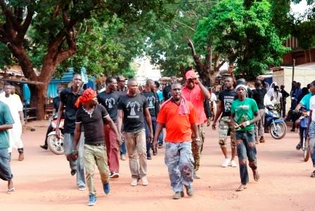 Des manifestants ce matin à Bobo-Dioulasso (© B. Kindo)