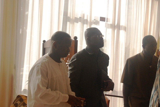 Alain Yoda (CDP) et Zacharia Tiemtoré (ADF/RDA) présents pour participer à la rencontre de haut niveau (© Burkina 24)
