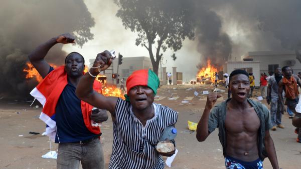 Insurrection populaire des 30 et 31 octobre 2014 au Burkina.