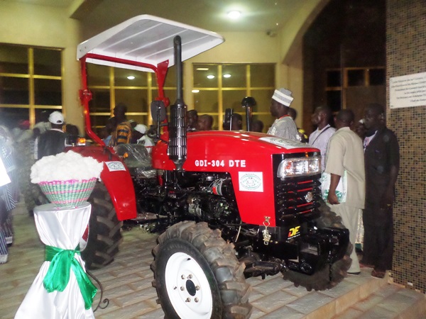 Ce tracteur récompense Fakoro Koné pour ses efforts