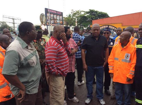 Le président John Dramani s'est rendu sur les lieux le Jeudi 04 Juin très tôt dans la matinée pour constater les dégâts.