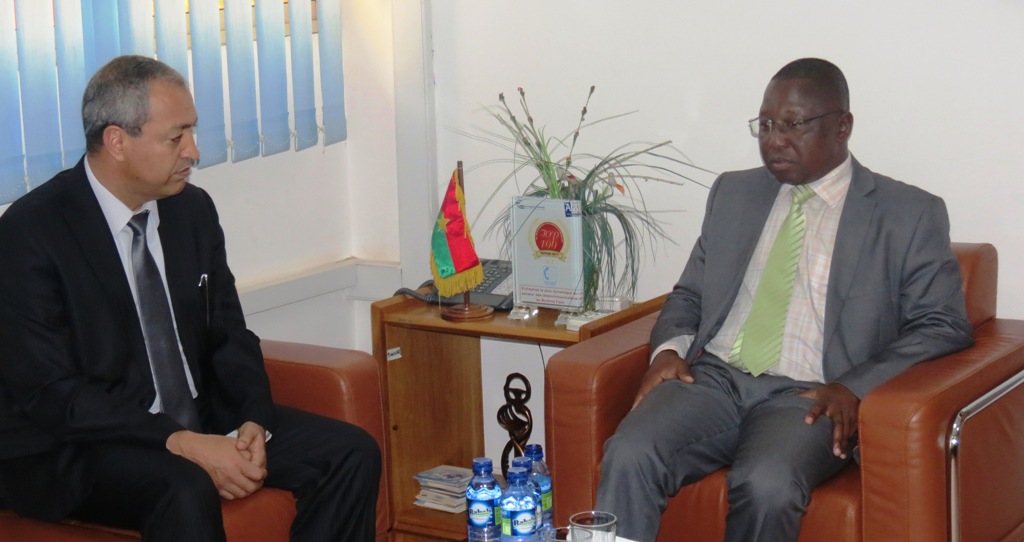 Le ministre du développement de l'économie numérique et des postes, Nébila Amadou Yaro, était au siège de l'ONATEL, ce 1er octobre 2015.