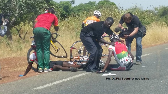 La huitième étape a aussi été marquée par des chutes