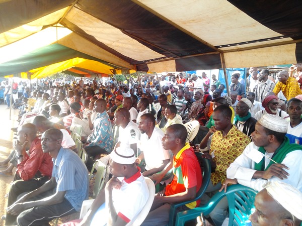 Les militants du parti lors du meeting à Bobo