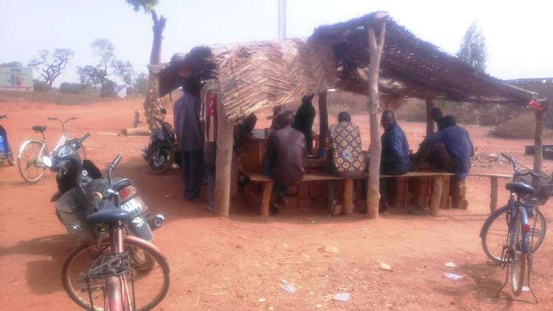 12507612_982431788499946_307357242100372553_n