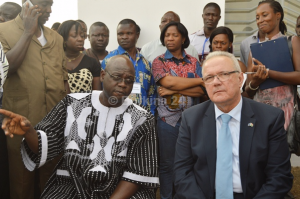 Le ministre de la santé, Dr Smaïla Ouédarogo et Neven Mimica
