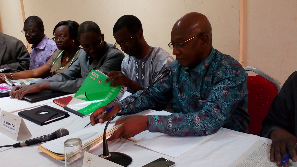 François de Salle Ouédraogo (à droite) et ses collaborateurs lors de la conférence de presse  © Burkina24 