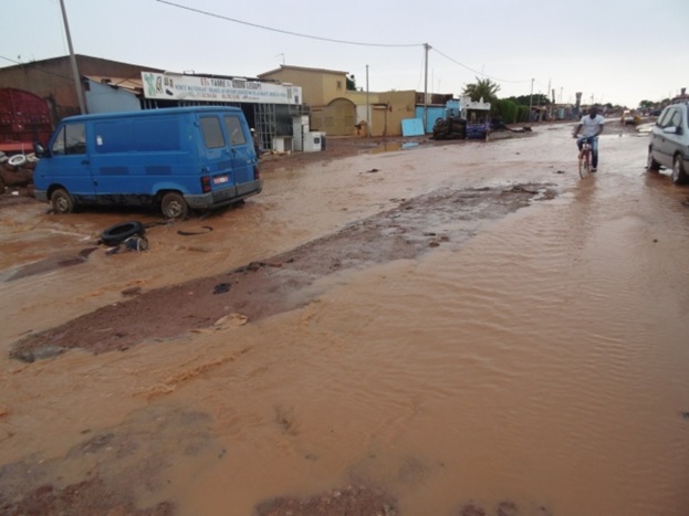 Une rue du quartier Karpala