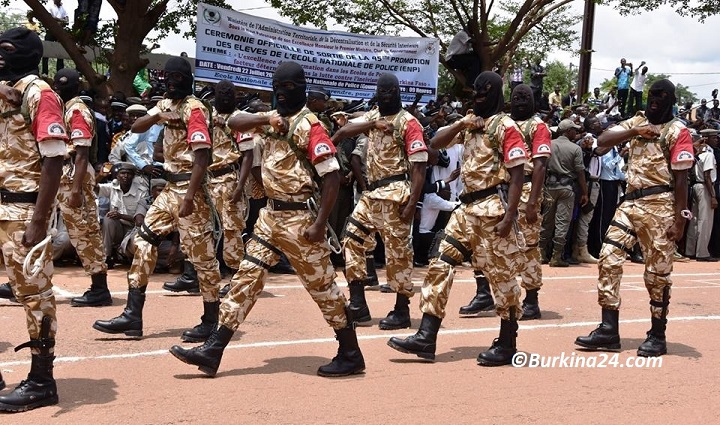 drapeau police nationale policier
