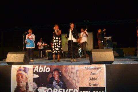 Les artistes ont rendu hommage à Ablo Zon - © Burkina24 