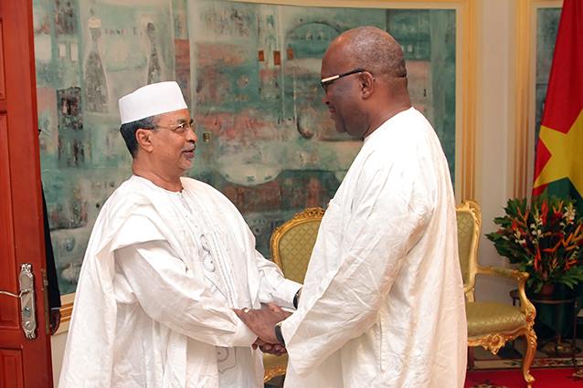 Le représentant spécial (à gauche)  avec le Président du Faso - Dircom Préfaso