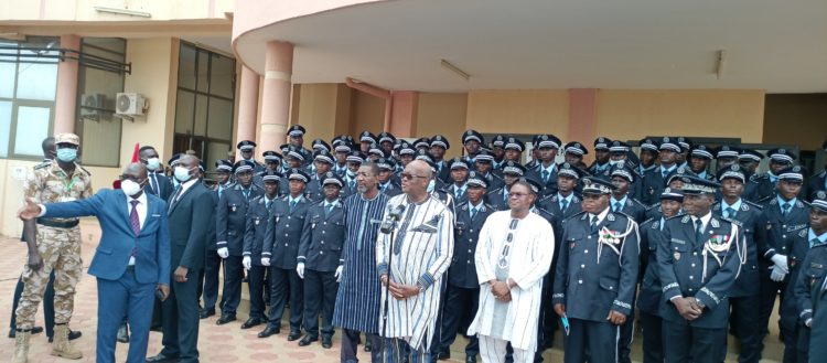 Sécurité au Burkina Faso : 110 nouveaux officiers renforcent les rangs de  la Police nationale - L&#39;Actualité du Burkina Faso 24h/24